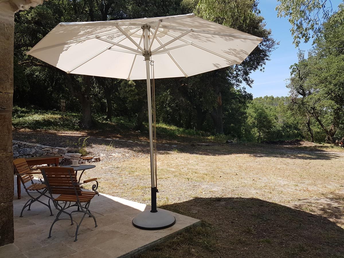 Le Domaine Saint Martin Bed & Breakfast Flassans-sur-Issole Exterior foto
